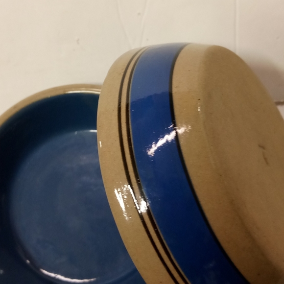 2 Vtge Stoneware Pottery Bowls Cobalts Blue Snack, Cereal - Picture 4 of 5